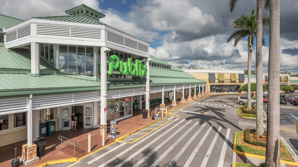 Pembroke Commons, Pembroke Pines, Florida.