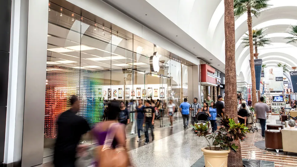 Los Cerritos Center