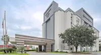 hotel exterior in the daylight