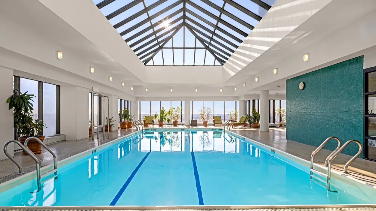 One East River Place offers panoramic river views and immediate access to the Upper East Side.