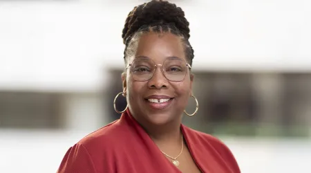 Tioni Simmons