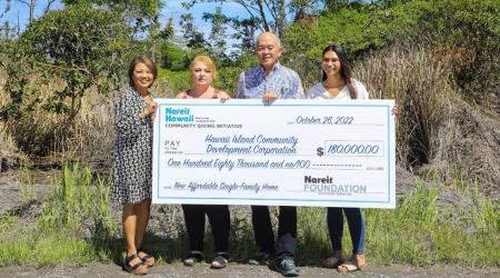 Nareit Hawaii Gives Check