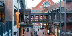 Brookfield's 5th + Broadway interior